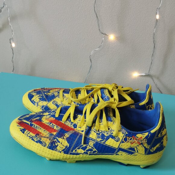 Adidas Marvel soccer cleats for kids Size US 5, EUR 37 1/2 , 23 cm - Picture 4 of 5